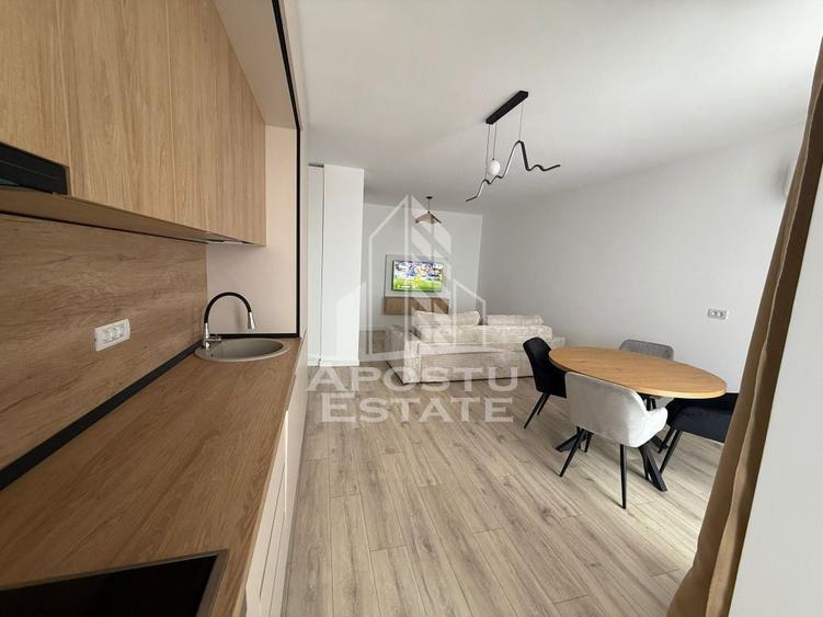 Apartament cu 2 camere nedecomandat, mobilat în Torontalului