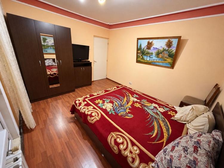 Apartament cu 4 camere decomandat în Lunca Cetățuii