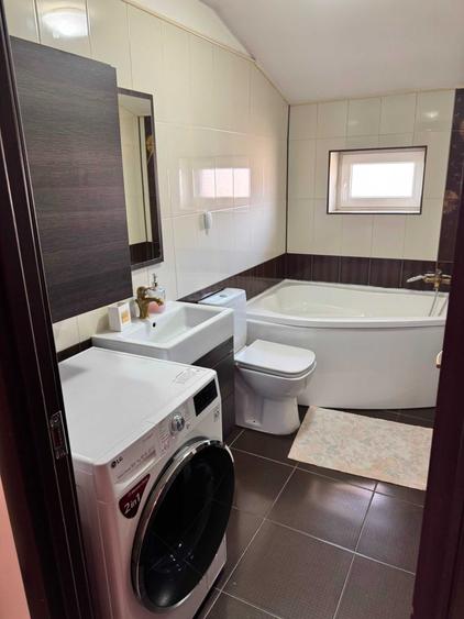 Apartament cu 3 camere decomandat în Șagului