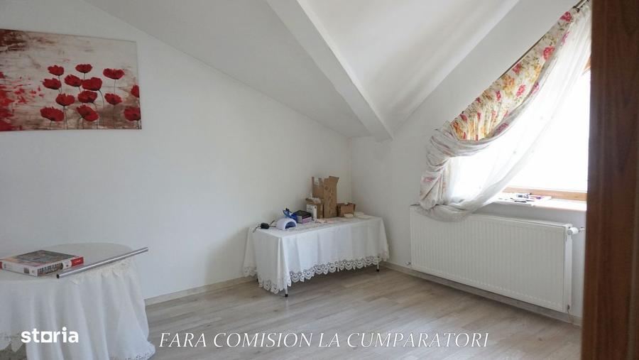 Casă cu 4 camere cu Teren 374 Mp în 1 Mai