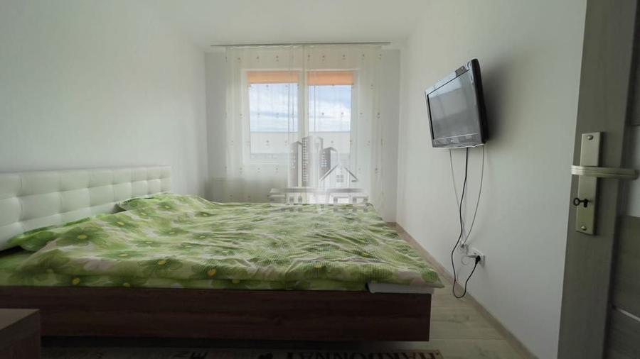 Apartament cu 3 camere semidecomandat, mobilat în Florești — fotografia 3