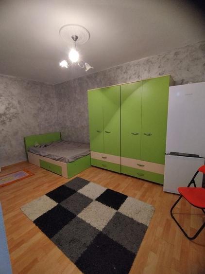 Garsonieră semidecomandată în Barieră