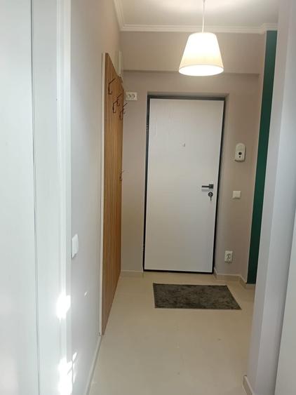Apartament cu 2 camere decomandat în Calea București