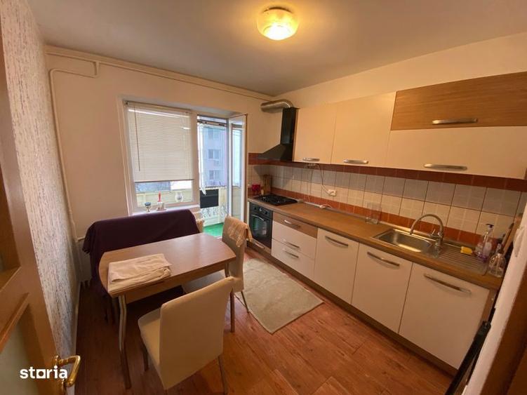 Apartament cu 2 camere decomandat în Muncii