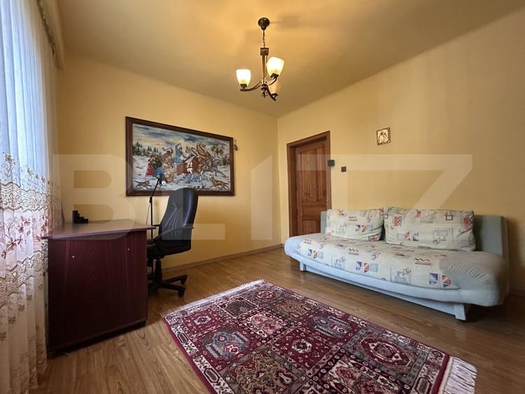 Casă individuală cu 5 camere cu Garaj în Gherla