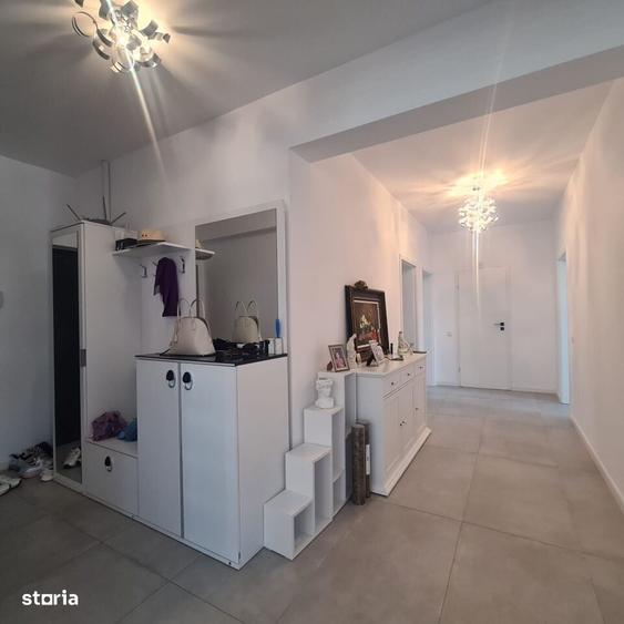 Casă cu 4 camere în Dumbrăveni