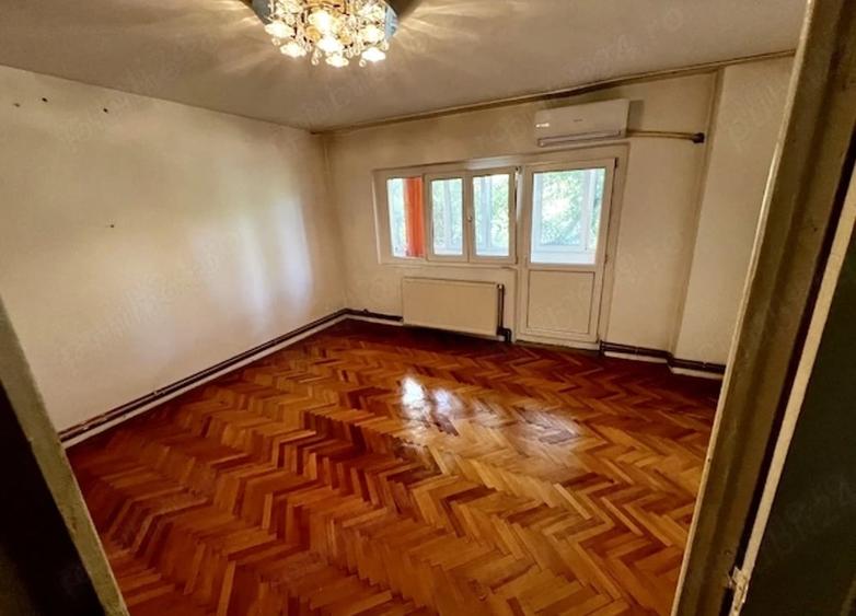Apartament cu 2 camere decomandat în Steaua