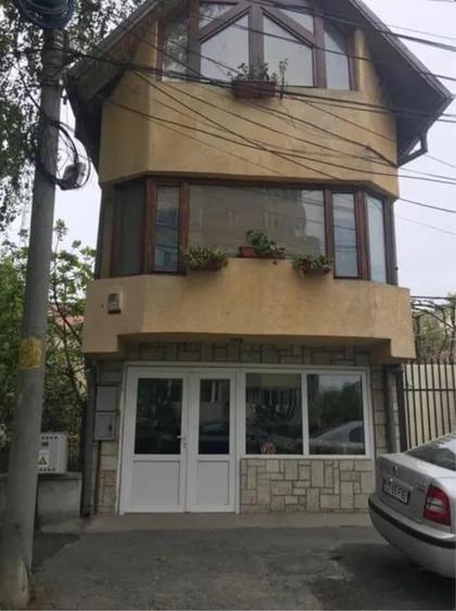 Casă individuală cu 3 camere cu Canalizare în Stadion