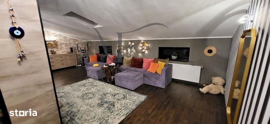 Casă cu 8 camere cu Teren 328 Mp în Dristor