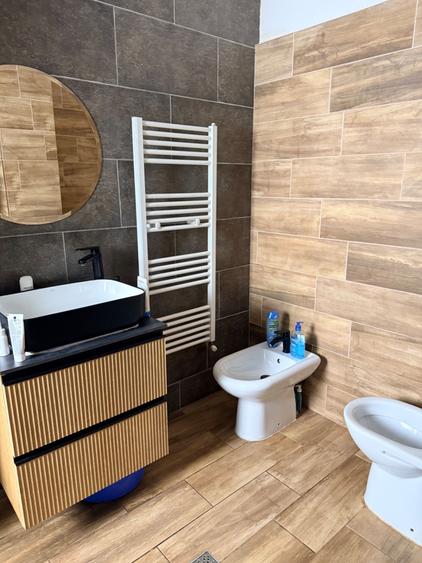 Apartament cu 2 camere nedecomandat în Florești