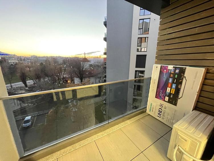 Apartament cu 2 camere semidecomandat în Politehnica