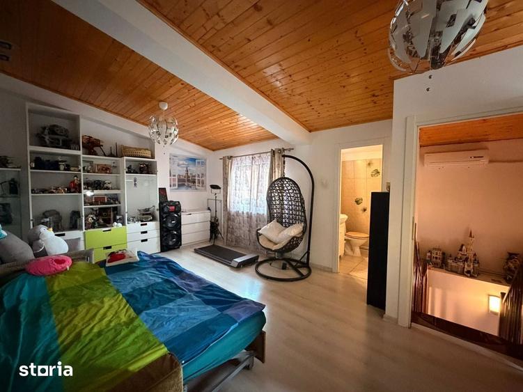 Casă cu 5 camere cu Teren 162 Mp în Băneasa
