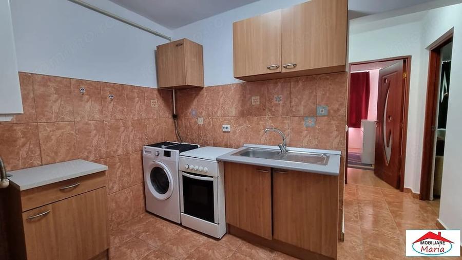 Apartament cu 2 camere decomandat în Burdea