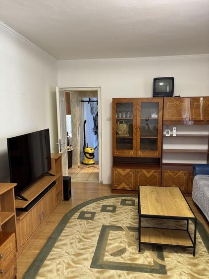 Apartament cu 2 camere decomandat în Tudor