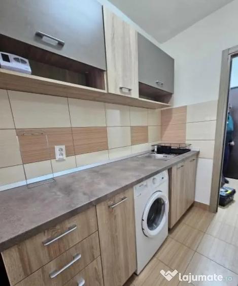 Garsonieră decomandată în Giurgiului