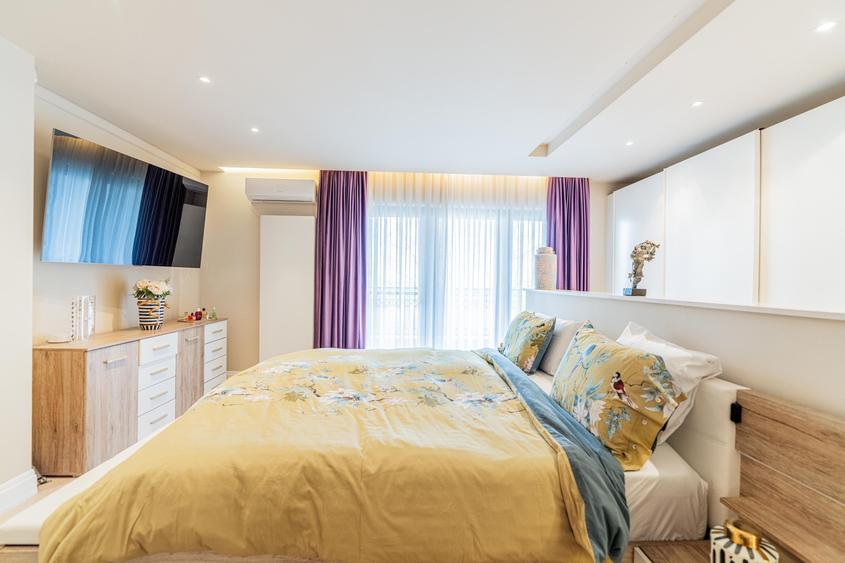 Duplex cu 5 camere cu Canalizare în Iancu Nicolae