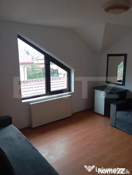 Casă cu 4 camere cu Teren 350 Mp în Central