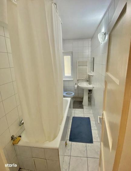 Apartament cu 2 camere decomandat în 7 Noiembrie