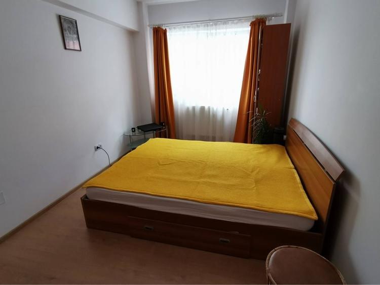 Apartament cu 2 camere decomandat în Exterior Vest