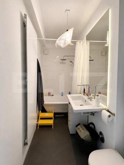 Apartament cu 2 camere semidecomandat în Horea