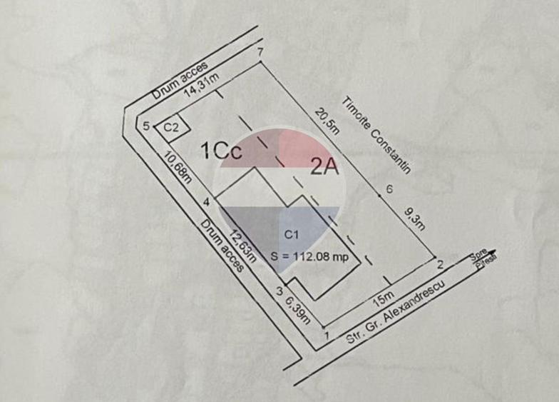 Casă individuală cu 6 camere cu Teren 433 Mp în Sud