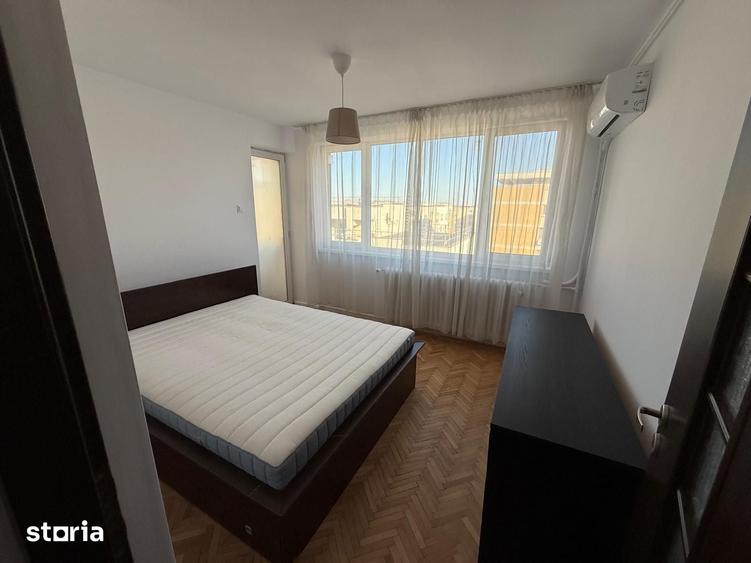 Apartament cu 3 camere semidecomandat în Iancului