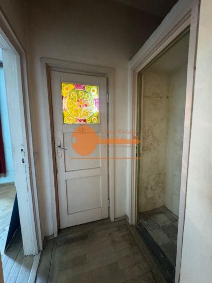 Apartament cu 3 camere semidecomandat în Politehnica