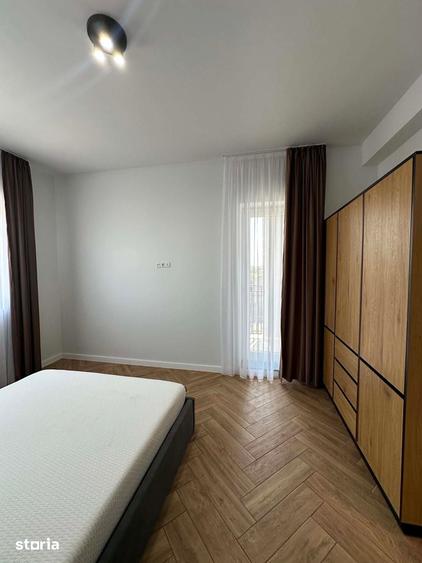 Apartament cu 2 camere semidecomandat în Botizului