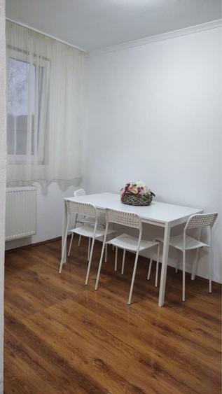 De inchiriat apartent 2 camere + loc de luat masa - 8