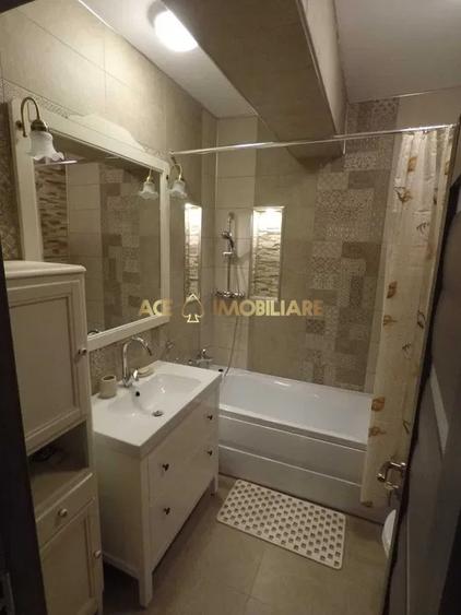 Apartament cu 2 camere decomandat, mobilat în Politehnica