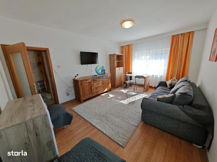 Apartament cu 2 camere decomandat, mobilat în Valea Cetății