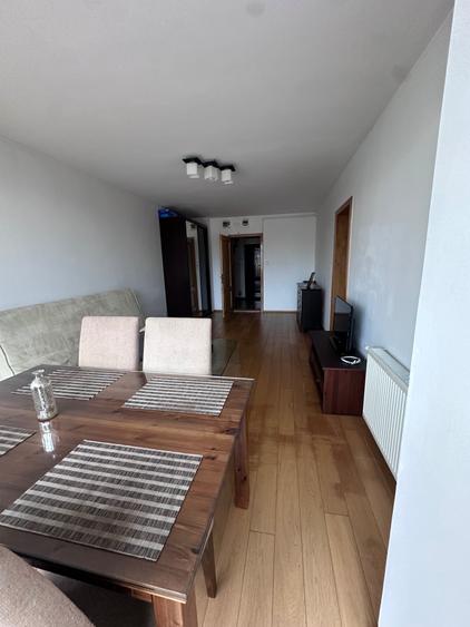 Apartament cu 2 camere semidecomandat în Ultracentral