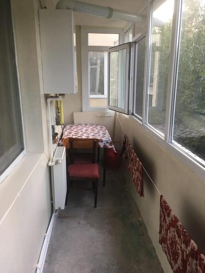 Apartament cu 2 camere semidecomandat în Sârbi