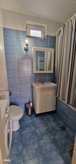 Apartament cu 2 camere nedecomandat în Cristian