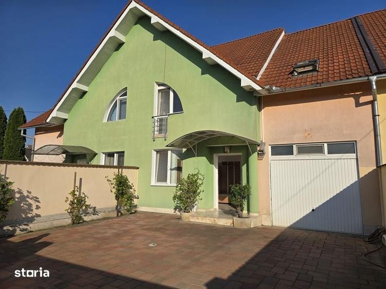 Casă cu 4 camere cu Teren 147 Mp în Central