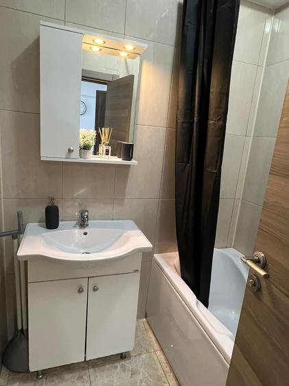 Apartament cu 2 camere semidecomandat în Nord