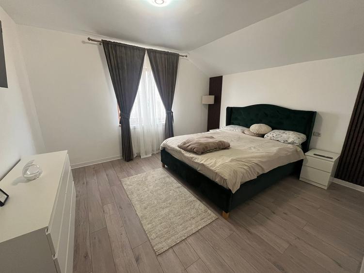 Apartament cu 4 camere decomandat, mobilat în Exterior Nord