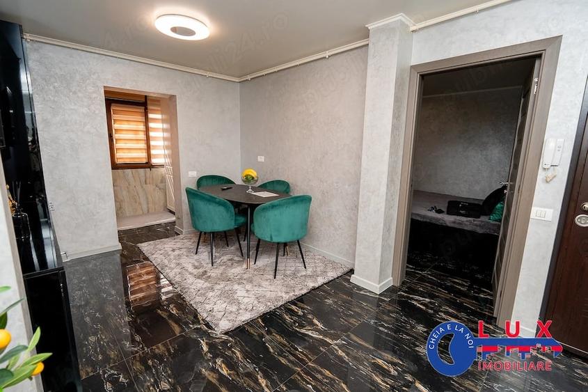 Apartament cu 2 camere decomandat în E3