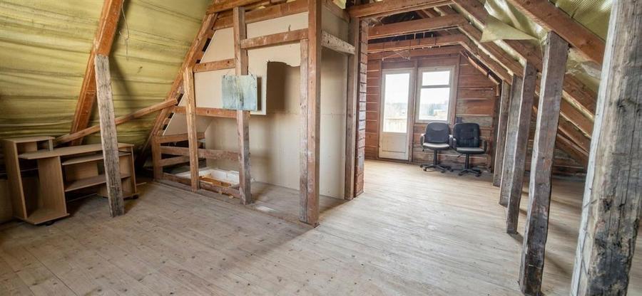 Casă cu 3 camere cu Teren 832 Mp în Săldăbagiu de Munte