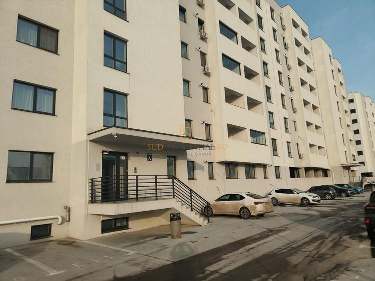 Apartament cu 2 camere decomandat în Metalurgiei