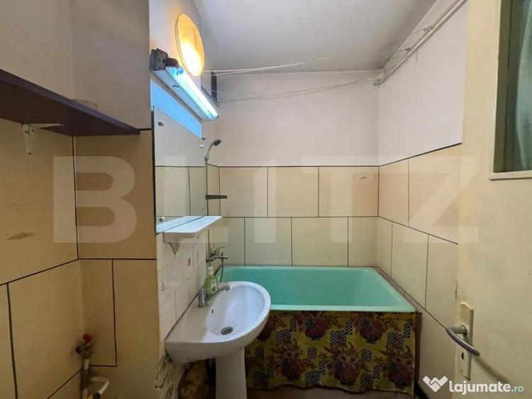 Apartament cu 2 camere semidecomandat în Calea București
