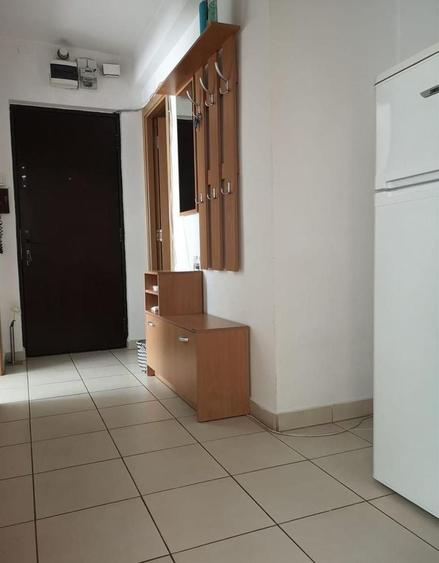 Apartament cu 2 camere semidecomandat, mobilat în Tineretului