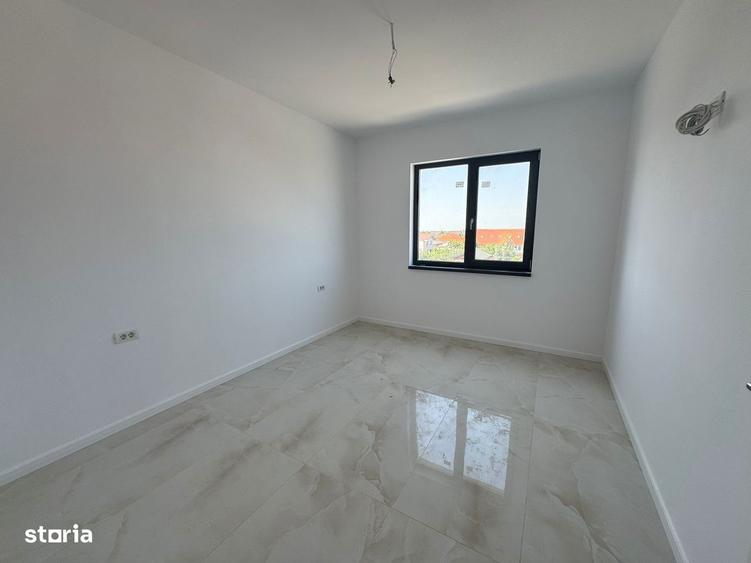 Apartament cu 3 camere în Moșnița Nouă