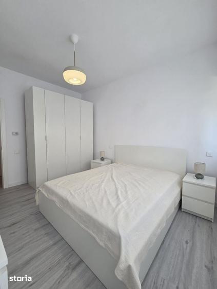 Apartament cu 2 camere decomandat în Delfinariu