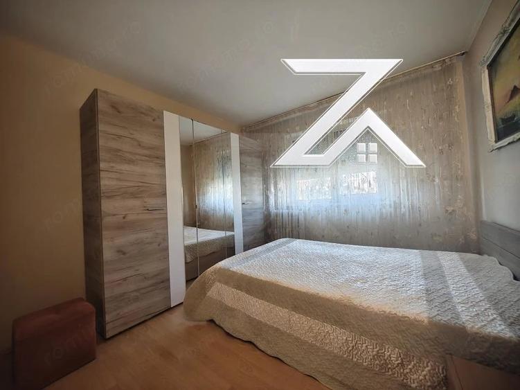 Apartament cu 3 camere semidecomandat în Central