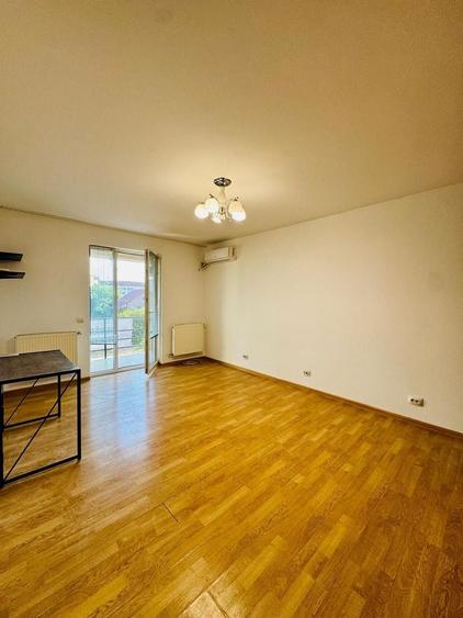 Apartament cu 2 camere, mobilat în Apărătorii Patriei