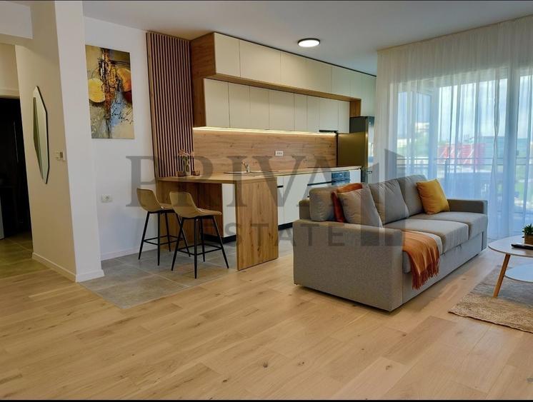 Apartament cu 2 camere decomandat, mobilat în Ultracentral