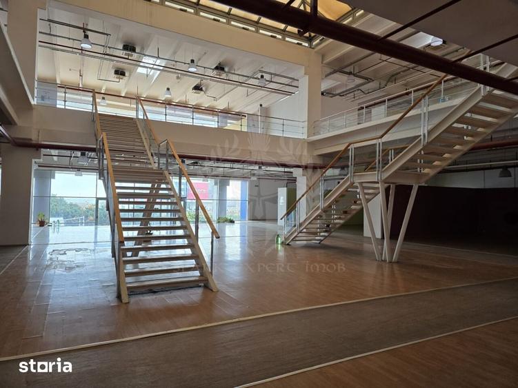 Spațiu comercial, de 3,400 mp, în Blejoi