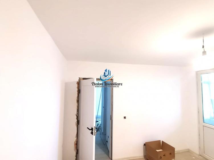 Apartament cu 2 camere decomandat în Mărăței