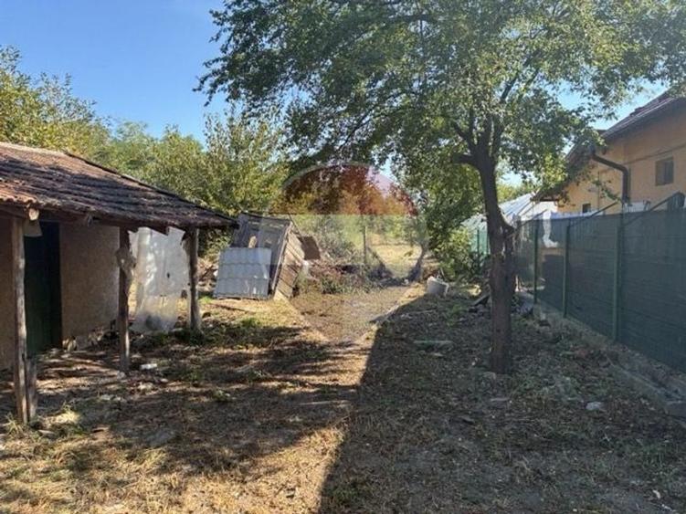 Teren Construcții intravilan de 3537 mp, în Olari